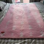 Wollen babydeken voor bv het ledikant, Ophalen of Verzenden, Zo goed als nieuw, 100 cm of meer, Deken