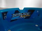 Beyblade spinner en battle arena, Kinderen en Baby's, Beyblade, Jongen of Meisje, Zo goed als nieuw, Ophalen