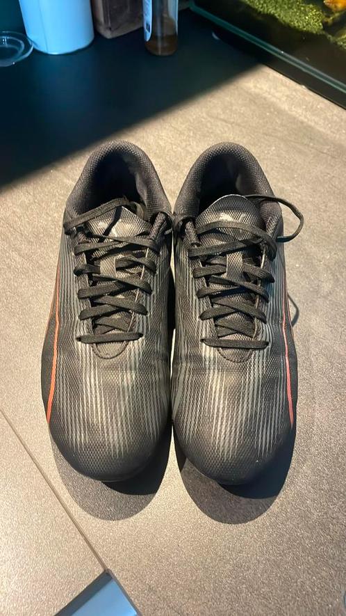 Puma voetbalschoenen maat 37.5, Verzamelen, Sportartikelen en Voetbal, Zo goed als nieuw, Shirt, Buitenlandse clubs, Ophalen of Verzenden