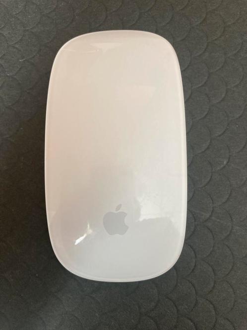 Apple Magic Mouse 2 Wireless A1657, Computers en Software, Muizen, Ergonomisch, Ophalen of Verzenden