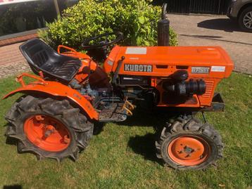 Kubota B7001,  4Wieldrive, 3 cillinder 17 PK,diesel,kenteken beschikbaar voor biedingen