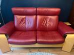 Rode Stressless Ekorness Leren Bank, Huis en Inrichting, Banken | Bankstellen, Ophalen, Gebruikt, Design, 150 tot 200 cm