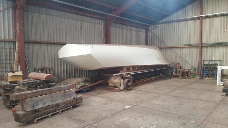 Te koop Casco 8,5 meter, Watersport en Boten, Speedboten, Nieuw, 6 meter of meer, Diesel, 120 tot 200 pk, Overige materialen, Geen motor