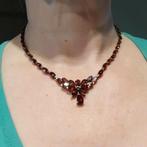 925 zilveren collier met 54 marquisegeslepen granaten, Gebruikt, Ophalen of Verzenden, Met edelsteen, Rood
