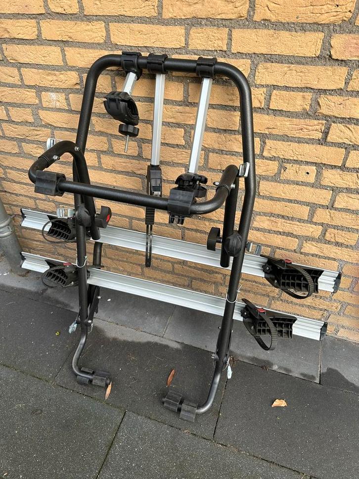 Fietsendrager voor 2 fietsen, merk menabo., Auto diversen, Fietsendragers, Gebruikt, Achterklepdrager, 2 fietsen, Elektrische fiets