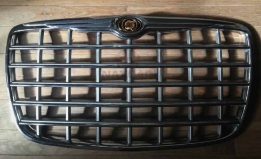 2005/2010 Chrysler 300C ORIGINELE grill chroom, Ophalen of Verzenden, Gebruikt, Chrysler