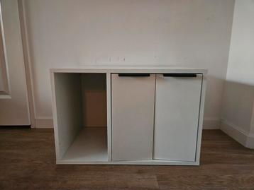 Kattenbakkast / ombouw kattenbak beschikbaar voor biedingen