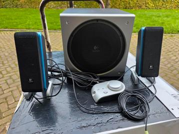 Logitech Z3 Speakerset - Compleet en Goed Geluid! beschikbaar voor biedingen