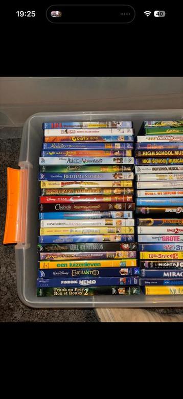 Heel veel disney dvd,s beschikbaar voor biedingen