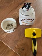 Voerbakje,voorraadpot en een vachtborstel, Dieren en Toebehoren, Ophalen of Verzenden, Gebruikt