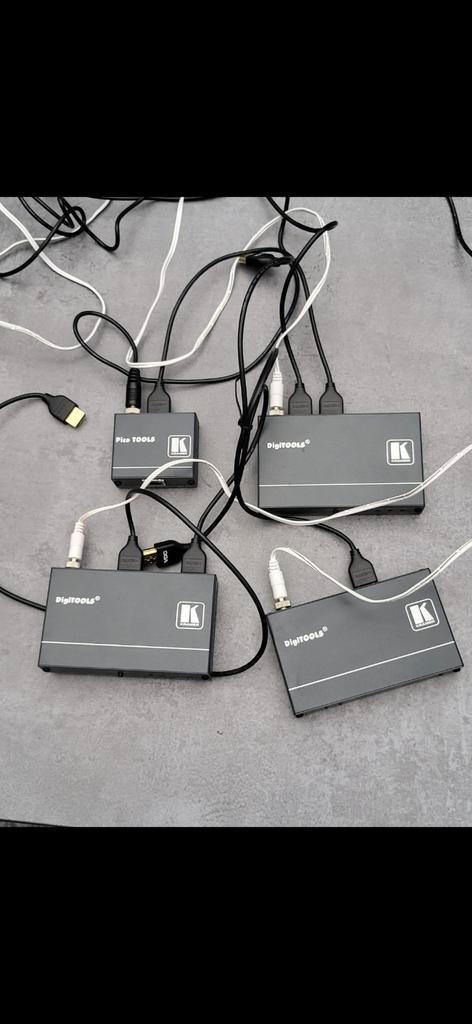 4x Kramer TP-573 HDMI Extender Set, Audio, Tv en Foto, Converters, Zo goed als nieuw, Ophalen of Verzenden
