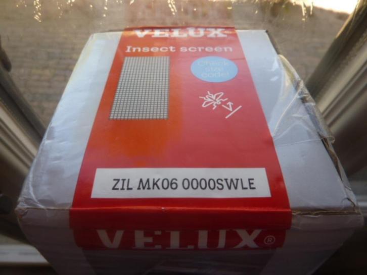Nieuwe Velux horren / ZIL M(K)06 in witte omlijsting, Huis en Inrichting, Stoffering | Gordijnen en Lamellen, Nieuw, Minder dan 100 cm