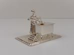 Zilveren miniatuur Kokkin met Fornuis                   Z181, Antiek en Kunst, Ophalen of Verzenden, Zilver