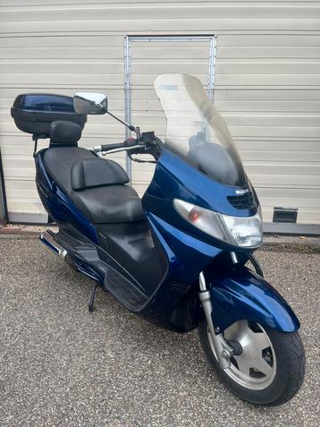 Suzuki Burgman 250 AN 250 motorscooter burgman 200 BJ 02 beschikbaar voor biedingen