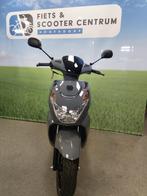Peugeot kisbee e5 nieuw!!!!!, Fietsen en Brommers, Scooters | Peugeot, Ophalen, Overige modellen, Maximaal 45 km/u, Peugeotscootets.nl