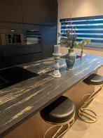 Vintage gouden barkruk, Huis en Inrichting, Barkrukken, Ophalen, Met voetsteun, 60 tot 90 cm, Leer