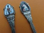 Taptoe Delft 2 mooie emaille lepeltjes, Antiek en Kunst, Antiek | Bestek, Verzenden