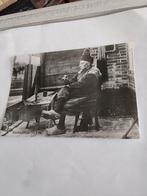 URK.  RUSTUURTJE.  PIJPROKENDE MAN. WILLEM PASTERKAMP, Ophalen of Verzenden, Flevoland