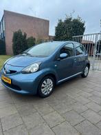 Toyota Aygo 1.0 12V Vvt-i 5DRS 2008 Blauw, Voorwielaandrijving, Stof, 68 pk, Handgeschakeld