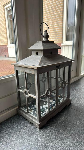 Windlicht 43x25 & 64 cm hoog (incl. Inhoud) beschikbaar voor biedingen