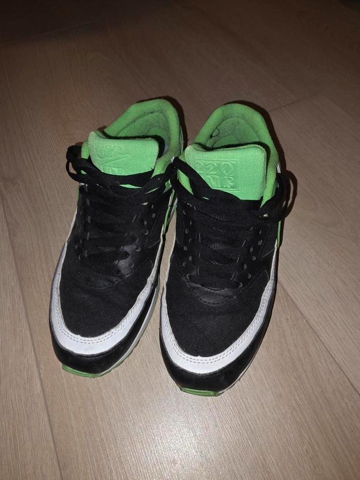 Meerdere nike airmax classics te koop maat 42 in goede staat, Kleding | Heren, Schoenen, Gedragen, Sneakers of Gympen, Overige kleuren