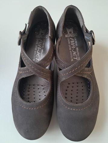 Mooie bruine leren schoenen van MEPHISTO Mt 3,5 (36,5) ZGAN beschikbaar voor biedingen
