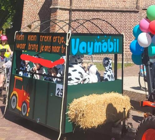 Kleine feestwagen, Hobby en Vrije tijd, Feestartikelen, Ophalen
