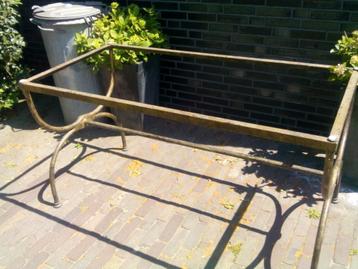 IJzeren tafel frame 140 x 70 beschikbaar voor biedingen