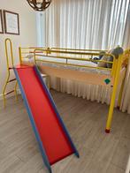 Halfhoogslaper met glijbaan, Kinderen en Baby's, Kinderkamer | Stapelbedden en Hoogslapers, Ophalen, Gebruikt, Halfhoogslaper