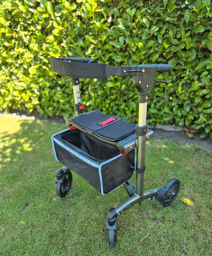 MultiMotion Trollimaster RA60 - hoogte verstelbaar., Diversen, Rollators, Zo goed als nieuw, Lichtgewicht, Opvouwbaar, Ophalen