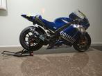 Yamaha YZR-M1 moto gp Valentino Rossi Model 1:9., Hobby en Vrije tijd, Overige merken, Ophalen of Verzenden, Zo goed als nieuw