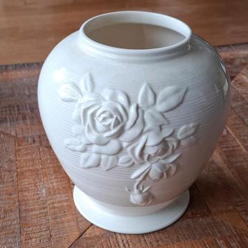 Vintage Royal Winton Grimwades Vaas beschikbaar voor biedingen