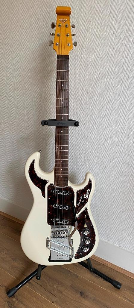 Burns 'Hank Marvin' Ltd Edition '64 reissue /nieuwst. &case, Muziek en Instrumenten, Snaarinstrumenten | Gitaren | Elektrisch