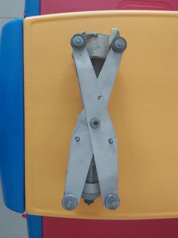 Pijpensraler type tybe blast beschikbaar voor biedingen