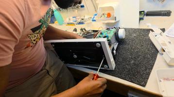 Naaimachine reparatie beschikbaar voor biedingen