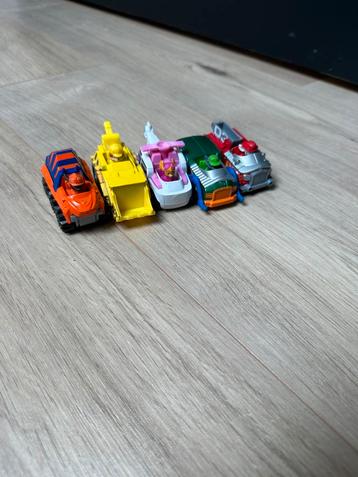 Paw patrol kleine figuren compleet beschikbaar voor biedingen