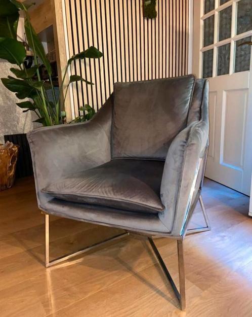 Richmond Stoel - Taupe - Wegens Verhuizing, Huis en Inrichting, Fauteuils, Zo goed als nieuw, Metaal, Stof, 75 tot 100 cm, 75 tot 100 cm