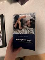 Misselijk van angst - Margaret Massop, Ophalen of Verzenden, Zo goed als nieuw