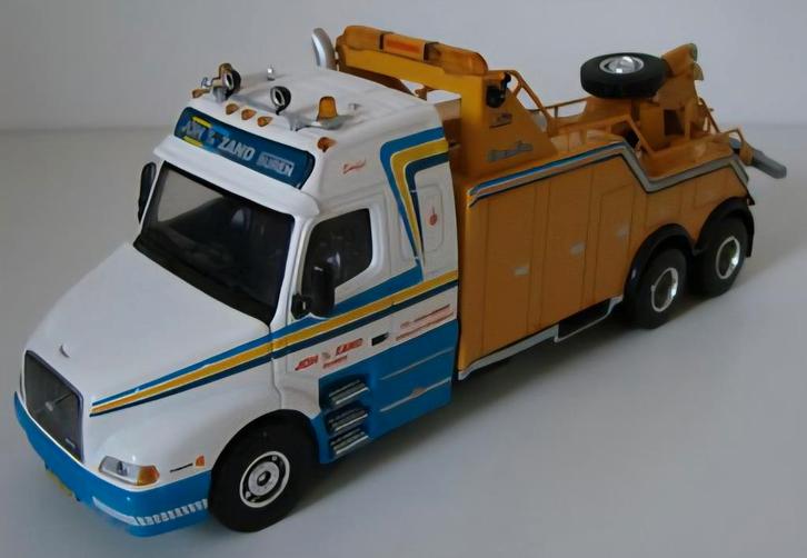 VOLVO NH12 afsleepwagen "Joh v/d Zand - Buren", Hobby en Vrije tijd, Modelauto's | 1:50, Nieuw, Bus of Vrachtwagen, Wsi, Verzenden