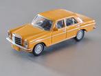 1:87 Mercedes W114 sedan geel Schuco € 7, Verzenden, Zo goed als nieuw, Auto, Schuco