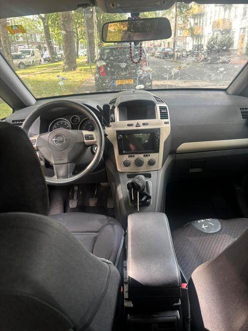 Opel Zafira 1.8 2008 Grijs, Auto's, Opel, Particulier, Zafira, Benzine, C, MPV, Handgeschakeld, Origineel Nederlands, Zilver of Grijs