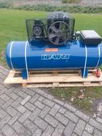 Compressor merk Dari, Doe-het-zelf en Verbouw, Compressors, 100 liter of meer, Ophalen of Verzenden, Zo goed als nieuw