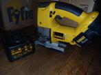 De walt decoeer zaag. In goede staat baterij ook goed, Doe-het-zelf en Verbouw, Gereedschap | Zaagmachines, 70 mm of meer, Ophalen of Verzenden