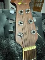Ovation Akoestische Gitaar met Koffer, Ophalen of Verzenden, Gebruikt, Western- of Steelstringgitaar, Met (piezo-)element