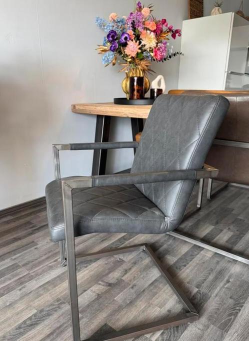 Eetkamer stoel, Huis en Inrichting, Stoelen, Nieuw, Eén, Ophalen