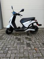 Te koop gloednieuwe piaggio one op brom kenteken, Ophalen of Verzenden, Zo goed als nieuw, Elektrisch, Overige modellen
