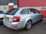 Skoda Octavia Combi 1.2 TSI Greentech Elegance Businessline, Auto's, Euro 5, Stof, Gebruikt, Zwart