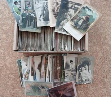 Partij ruim 750 fantasie romantiek vrouwen brocante kaarten beschikbaar voor biedingen