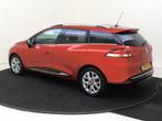 Renault Clio Estate 1.2 TCe120 Limited | Navigatie | Parkeer, Voorwielaandrijving, Stof, Gebruikt, Euro 6