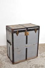Antieke Zweedse hutkoffer vintage koffer kist bijzettafel, Huis en Inrichting, Woonaccessoires | Kisten, Gebruikt, Ophalen of Verzenden